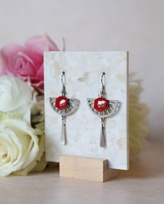 Boucle oreille argentée et rouge