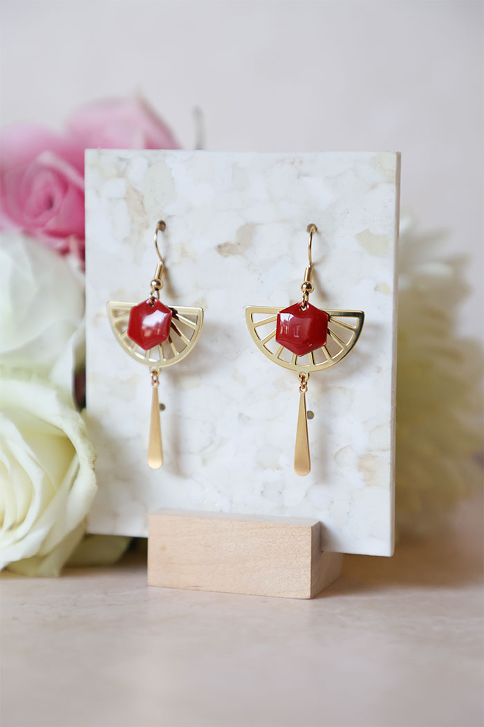 Kim 2 Boucle dorée géomérique pendante rouge